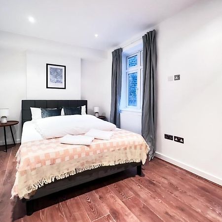 Prime Location Camden Luxury Apt Sleeps 6 Лондон Екстер'єр фото
