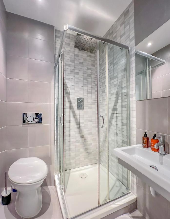 Prime Location Camden Luxury Apt Sleeps 6 Лондон Екстер'єр фото