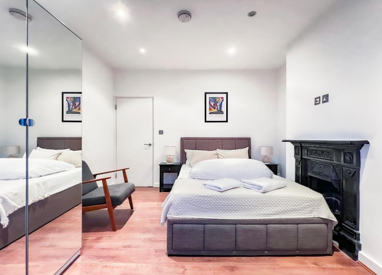 Prime Location Camden Luxury Apt Sleeps 6 Лондон Екстер'єр фото