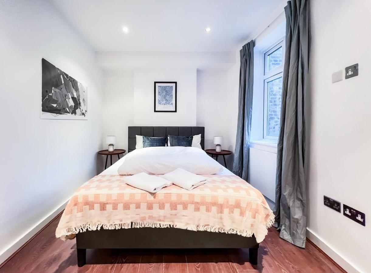 Prime Location Camden Luxury Apt Sleeps 6 Лондон Екстер'єр фото