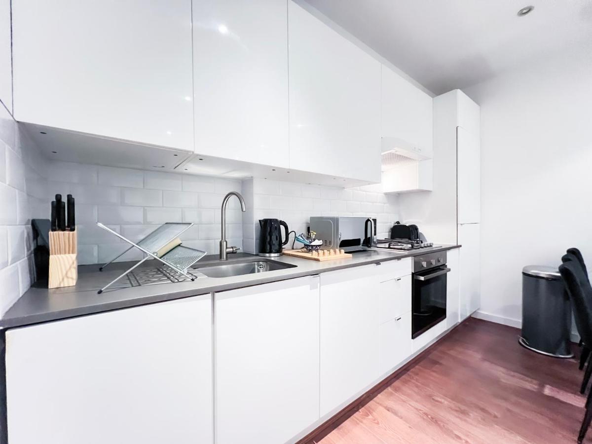 Prime Location Camden Luxury Apt Sleeps 6 Лондон Екстер'єр фото